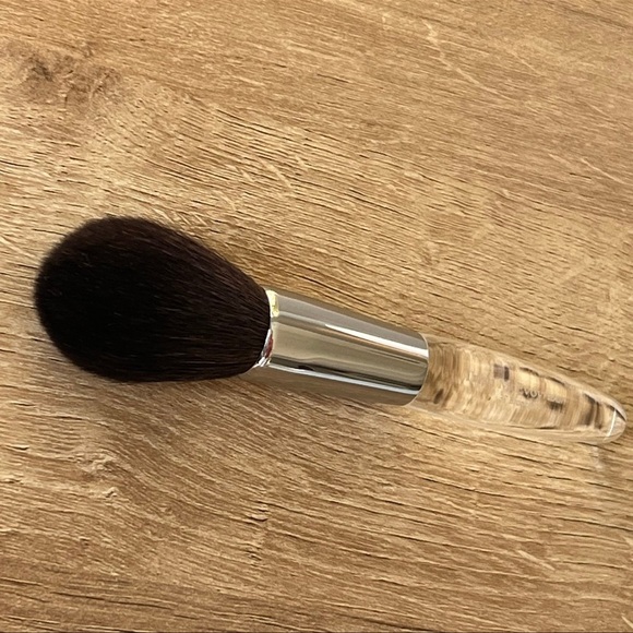Trish McEvoy
Brush 37 Bronzer
~NEW~ - Picture 7 of 12
